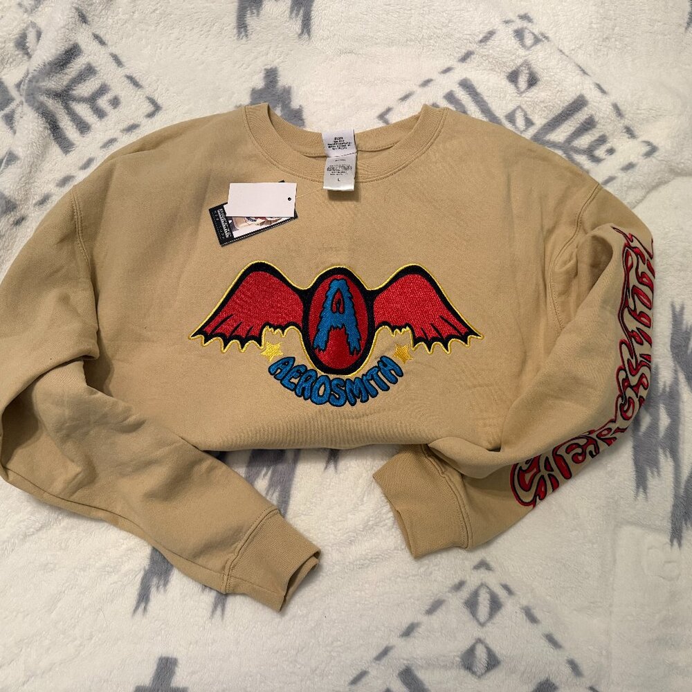 Aerosmith NWT Embroidery Sweatshirt